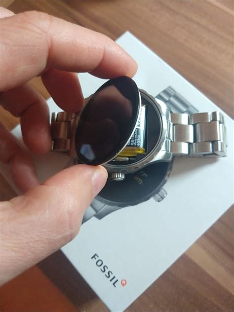 fossil smartwatch akku tauschen kosten